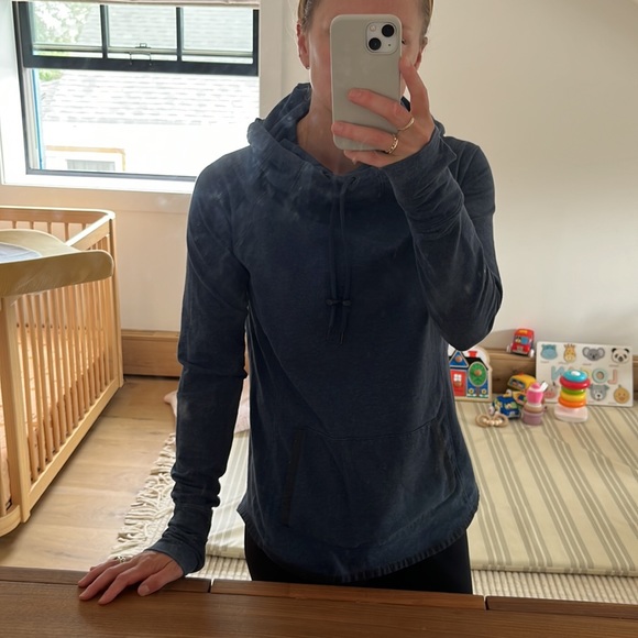 Athleta Scubaneck Pullover - Picture 3 of 3